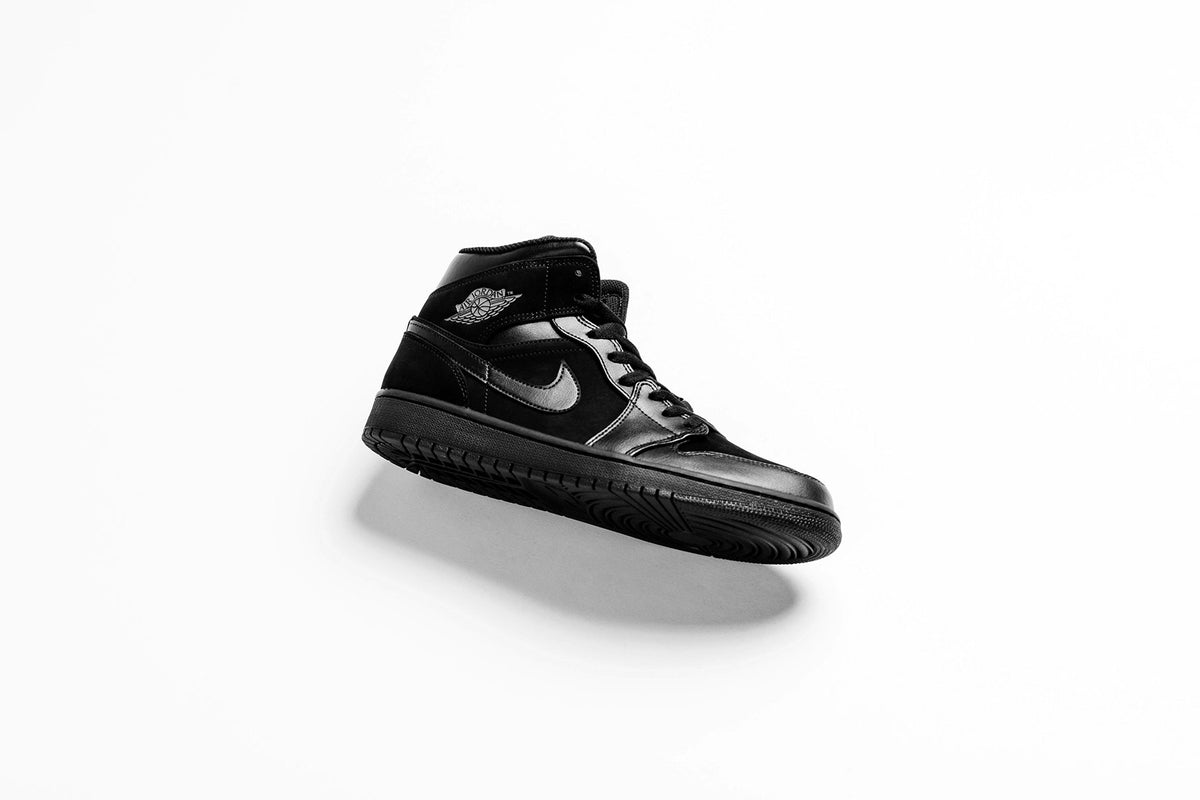 Air Jordan 1 Mid "Black/Dark Grey" Available Now