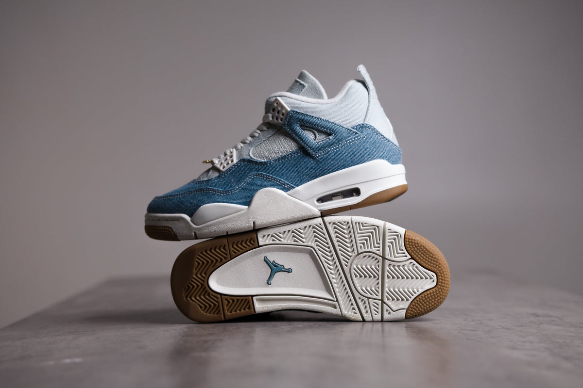 Women's Air Jordan 4 Retro Tex 'Worn Blue' Releasing August 9