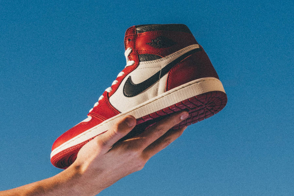 Air Jordan 1 'Chicago' Release November 19th