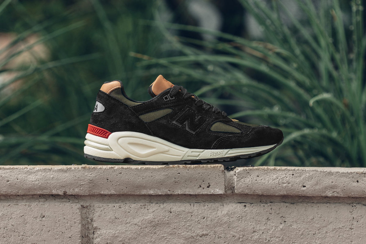 New Balance 990 'Made in USA' In Black/Green Available Now