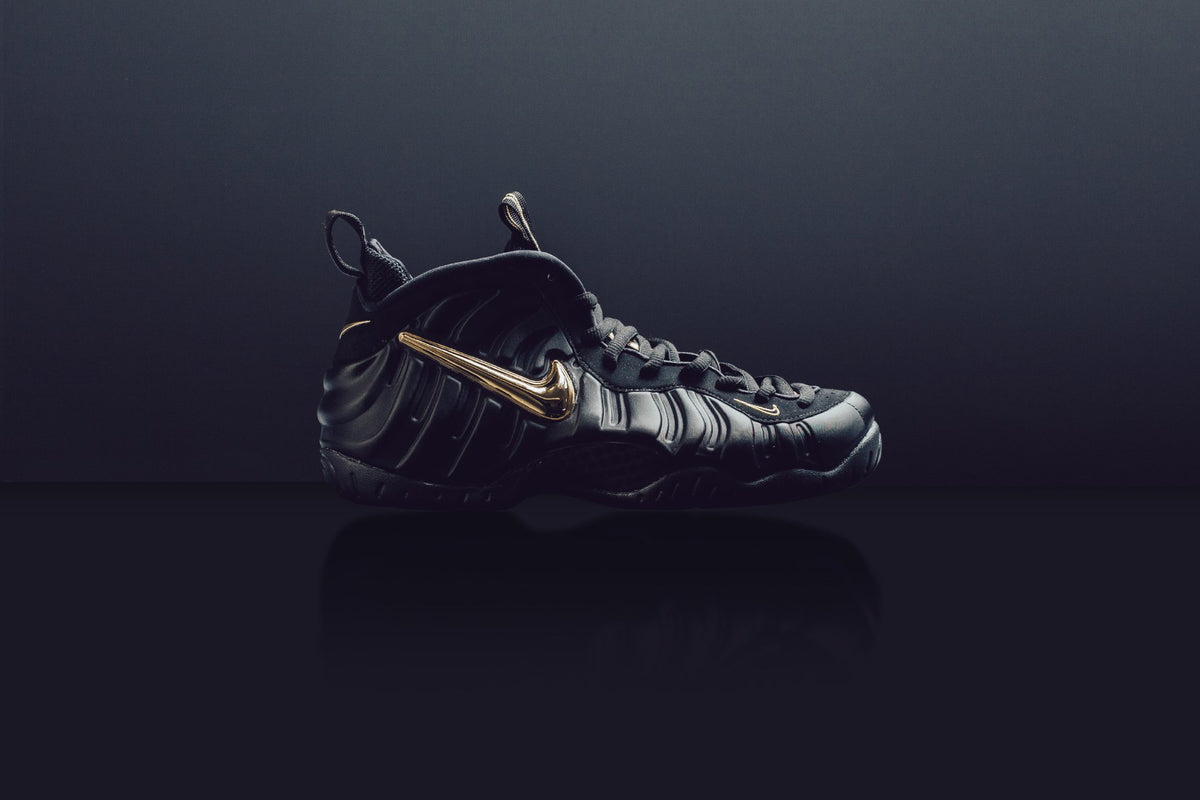 Nike Air Foamposite Pro "Black/Metallic Gold" Available now