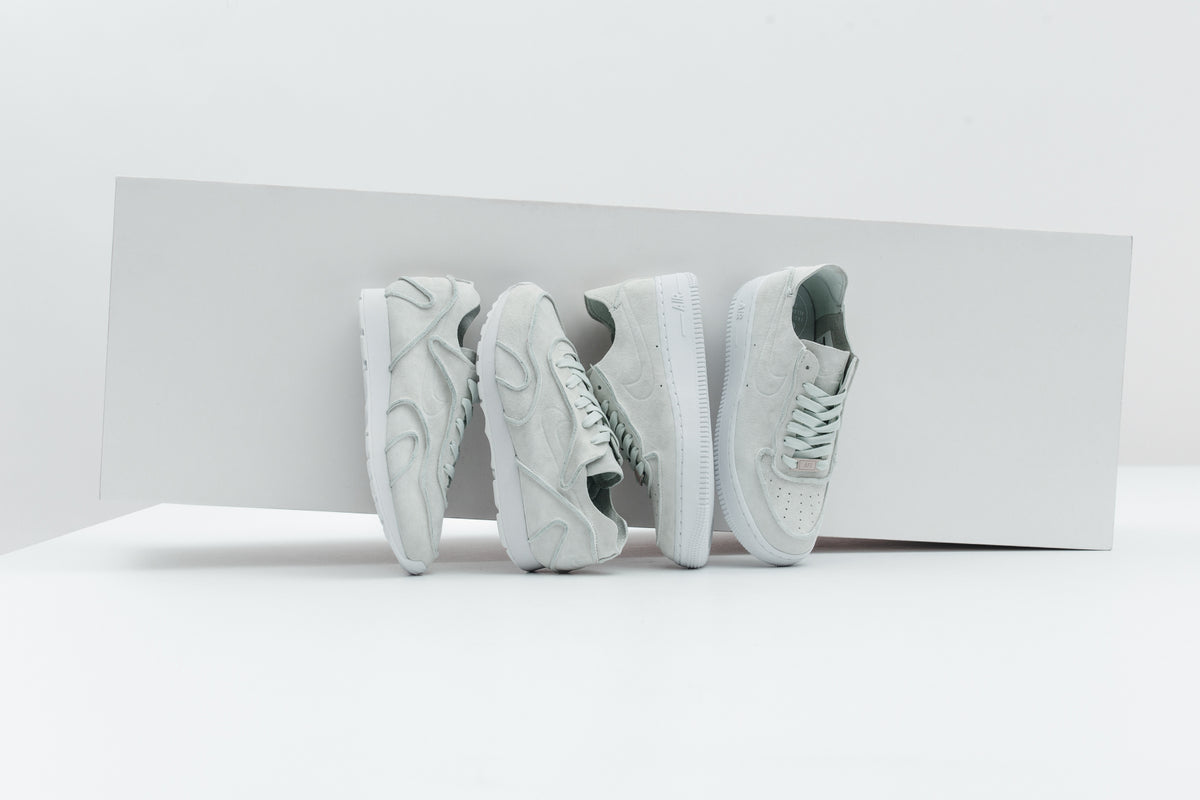 Nike Women's "Deconstructed" Pack Coming Soon