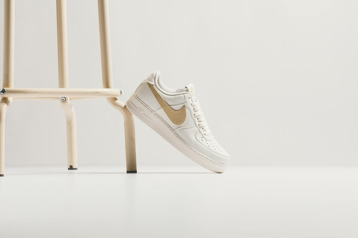 Nike Air Force 1 '07 Premium 2 "Sail/Pale Vanilla" Available Now