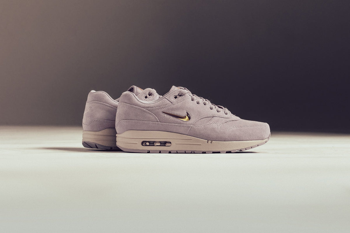 Nike Air Max 1 Jewel Premium "Particle Rose" Coming Soon