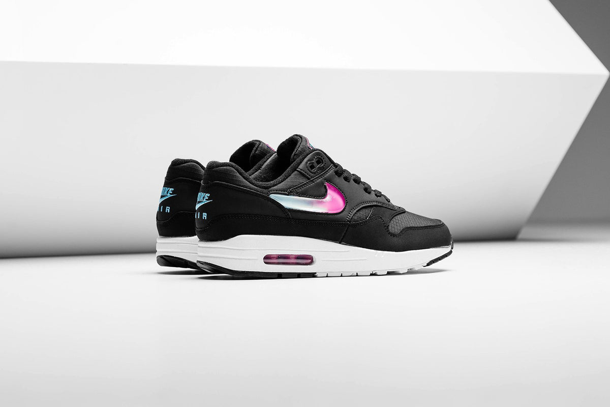 Nike Air Max 1 SE "Black/Blue Gaze" Coming Soon