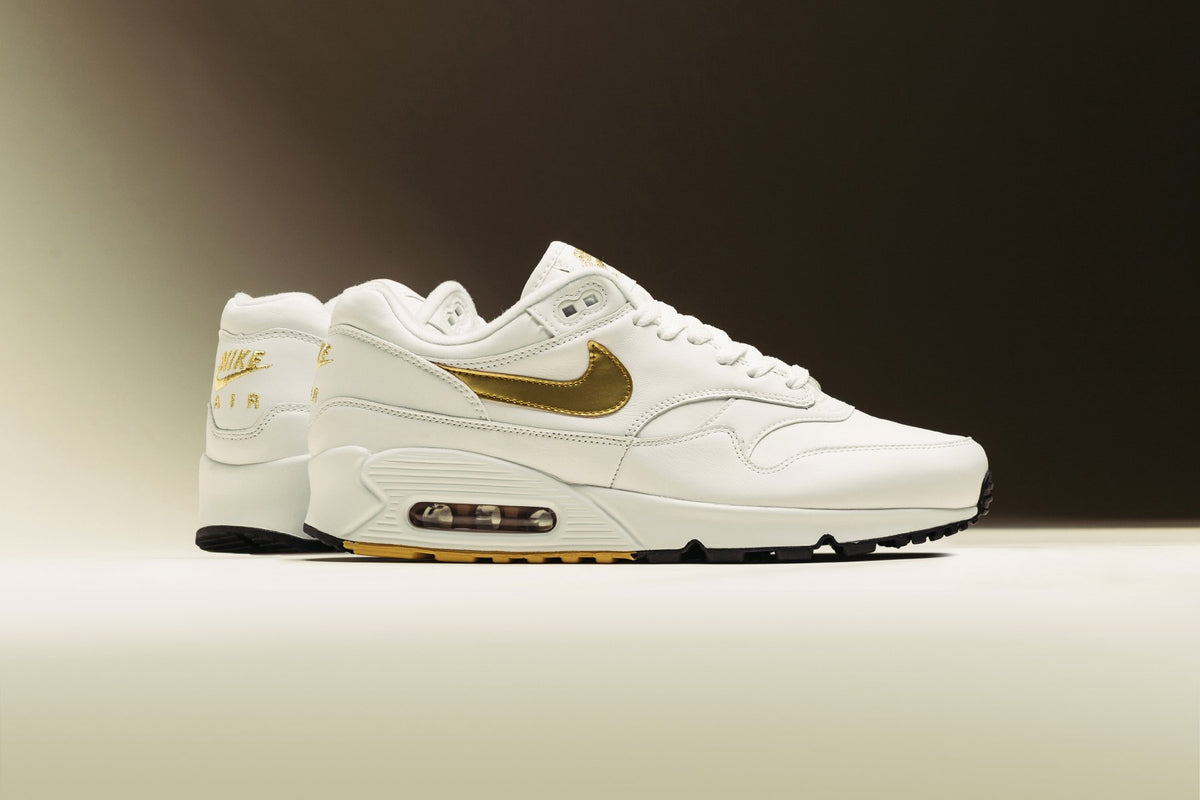 Nike Air Max 90/1 "White/Metallic Gold" Coming Soon