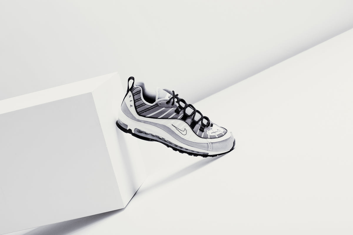 Nike Air Max 98 SE "Wolf Grey" Available Now