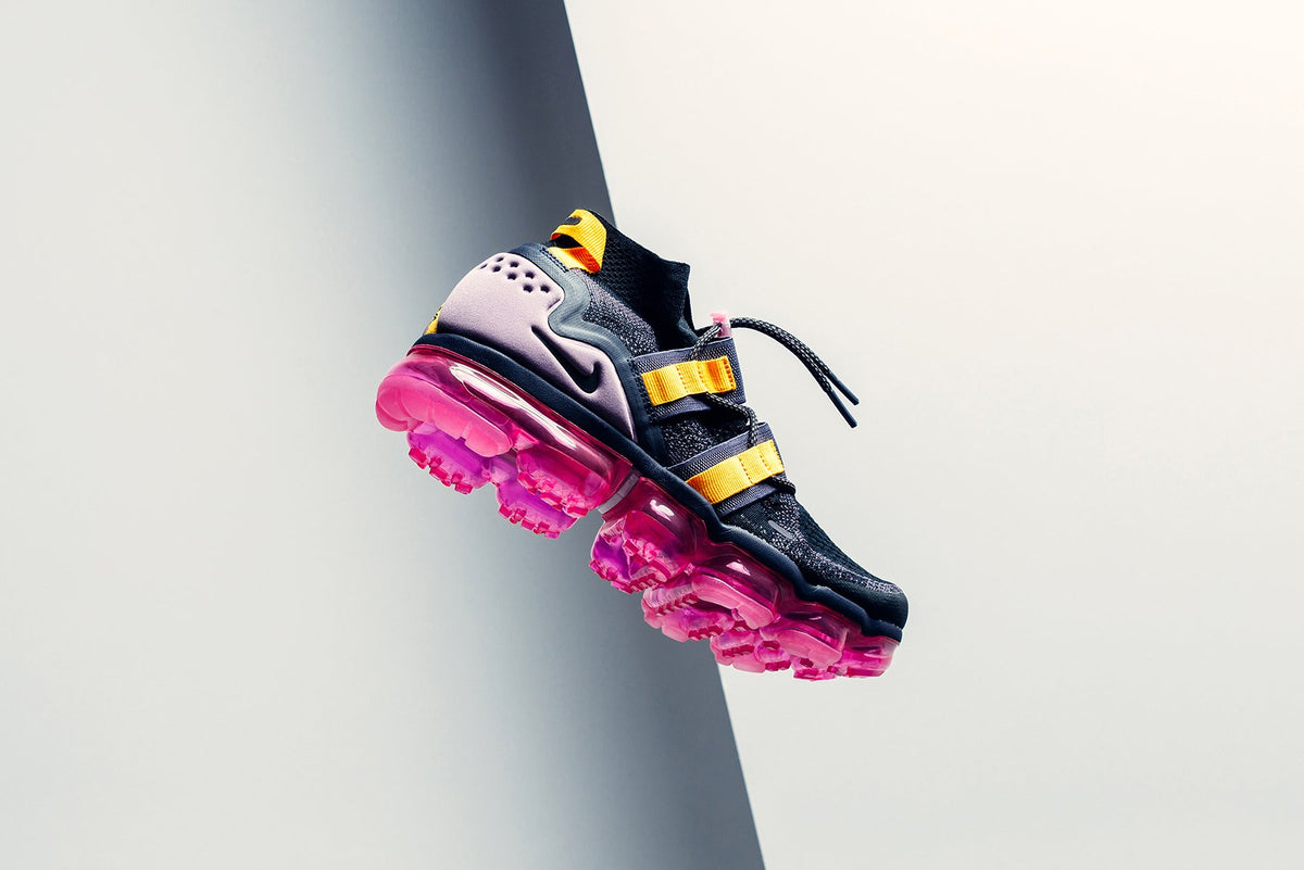 Nike Air VaporMax Flyknit Utility "Grid Iron/Pink Blast" Available Now
