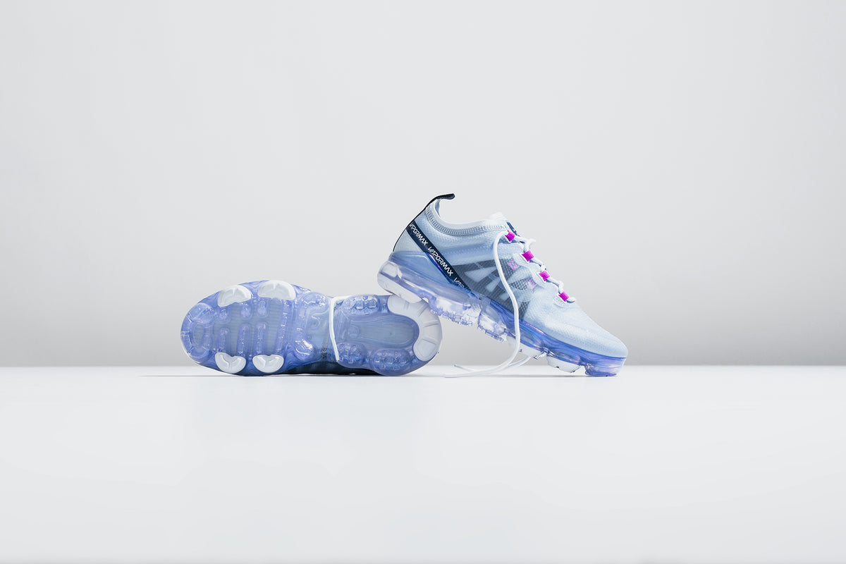 Nike Women's Air VaporMax 2019 "Football Grey/White/Obsidian" Available Now