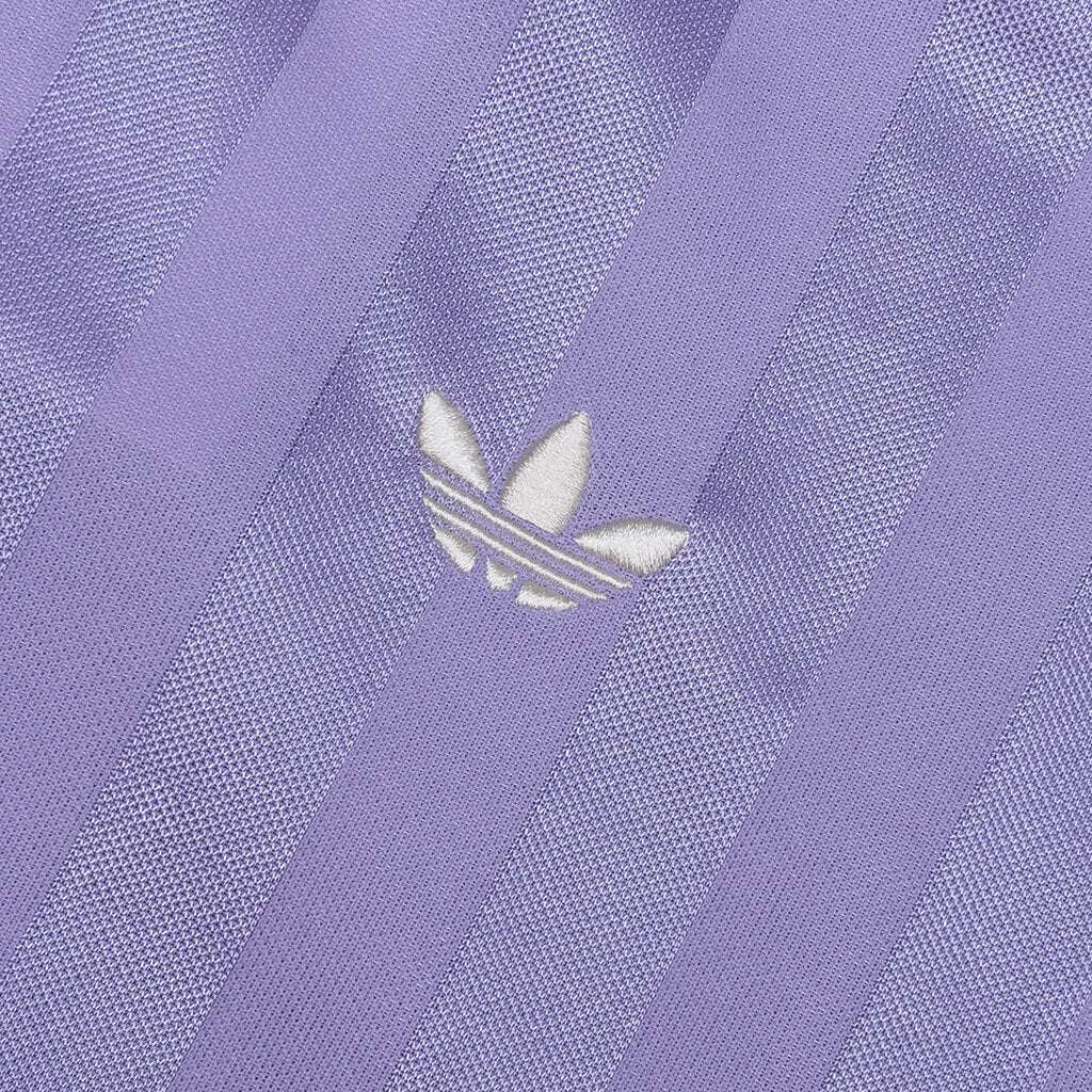 Feature