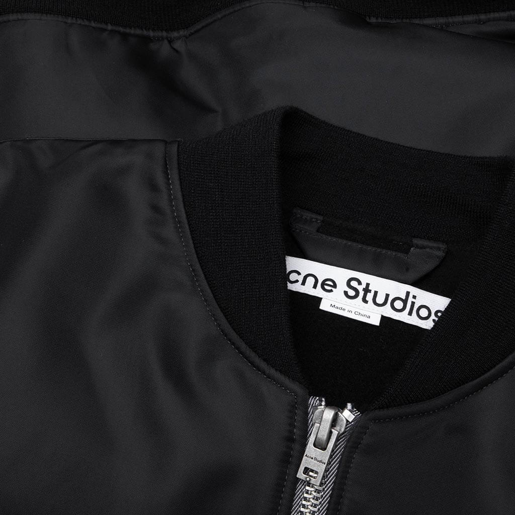Feature