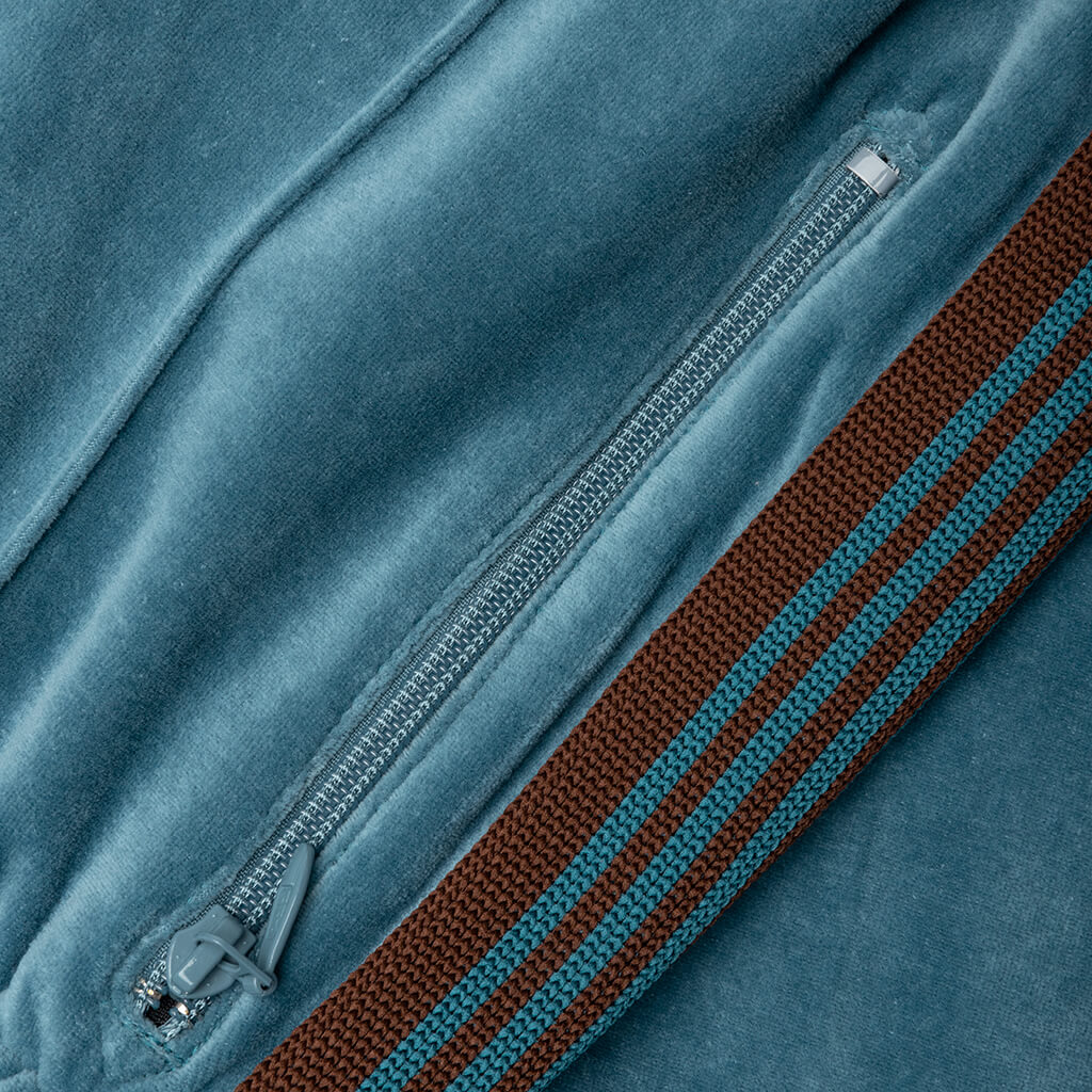 Feature