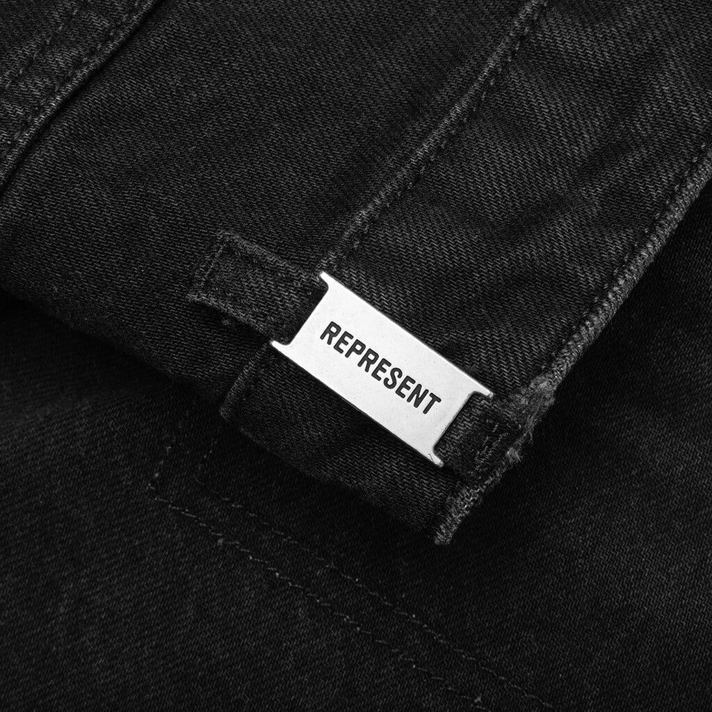 Feature