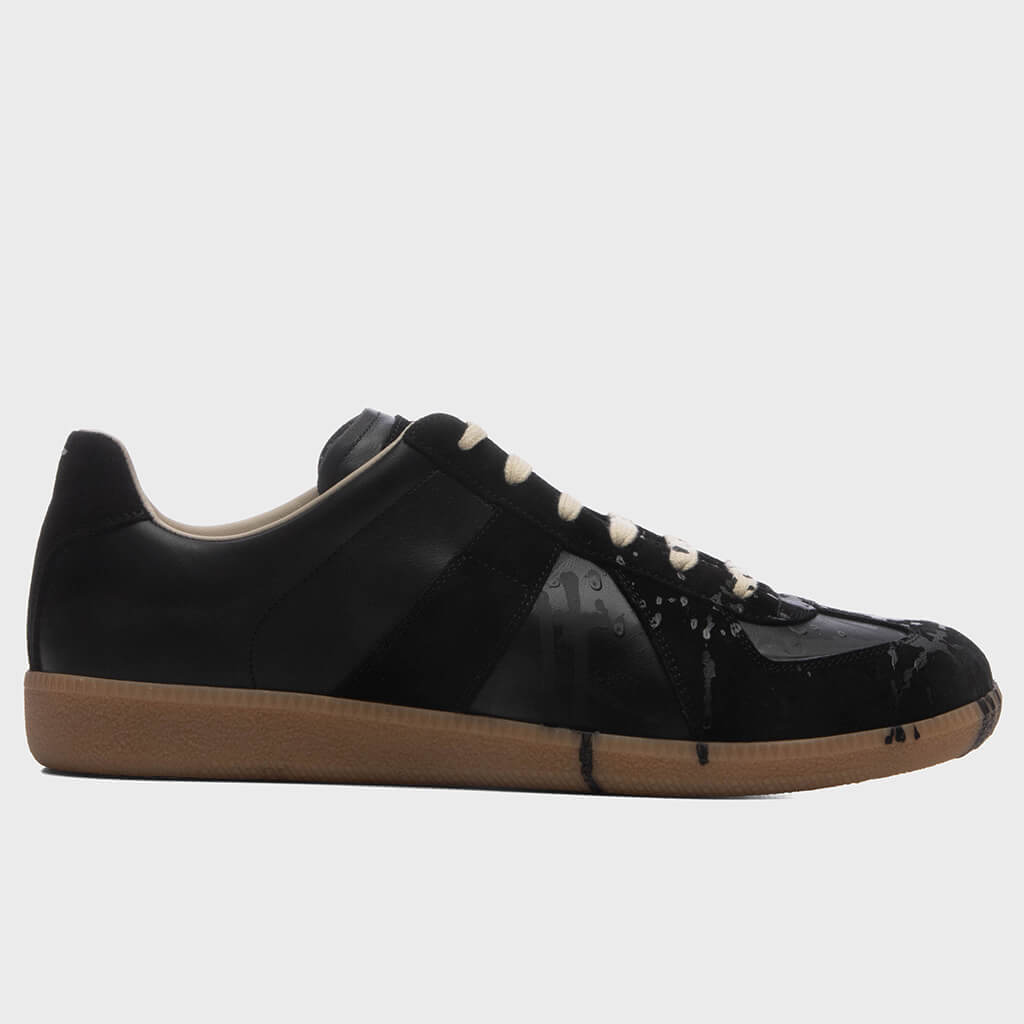 Replica - Black/Black