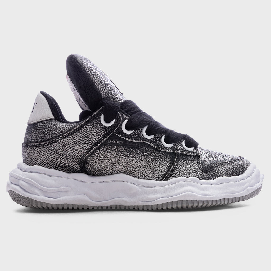 Wayne Puffer Low OG Sole Brushed Shrink Leather - Black