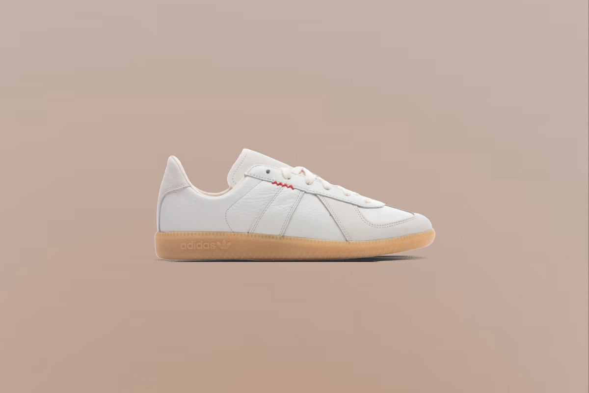 featuredrelease -preordertop- -preorder2-