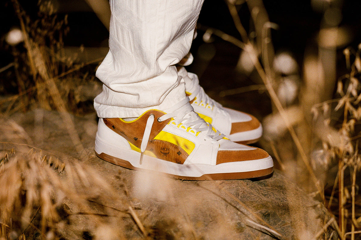 featuredrelease -preordertop- -preorder1-