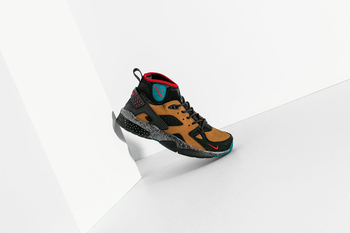 featuredrelease -preordertop- -preorder2-